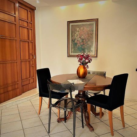 Acquamarina Holiday House Salerno Buitenkant foto