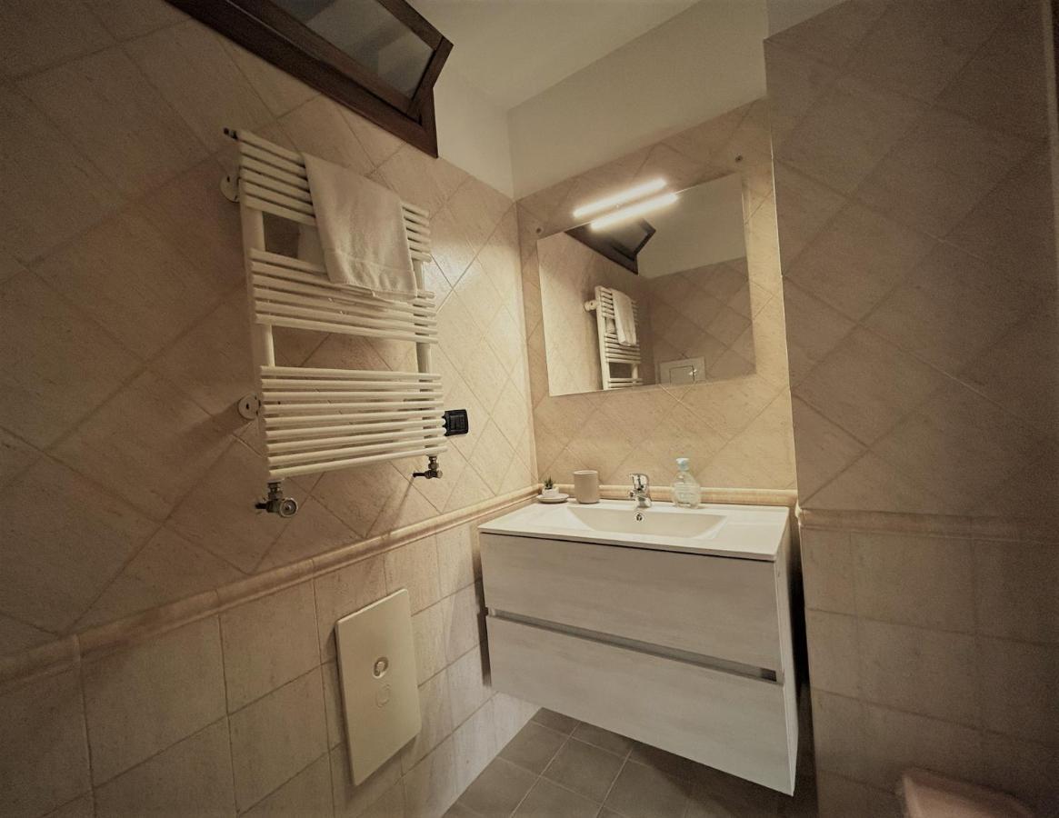 Acquamarina Holiday House Salerno Buitenkant foto
