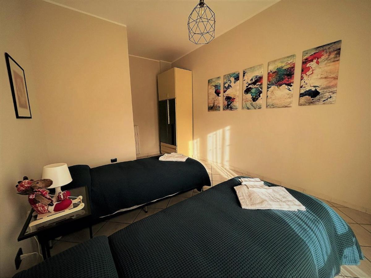 Acquamarina Holiday House Salerno Buitenkant foto